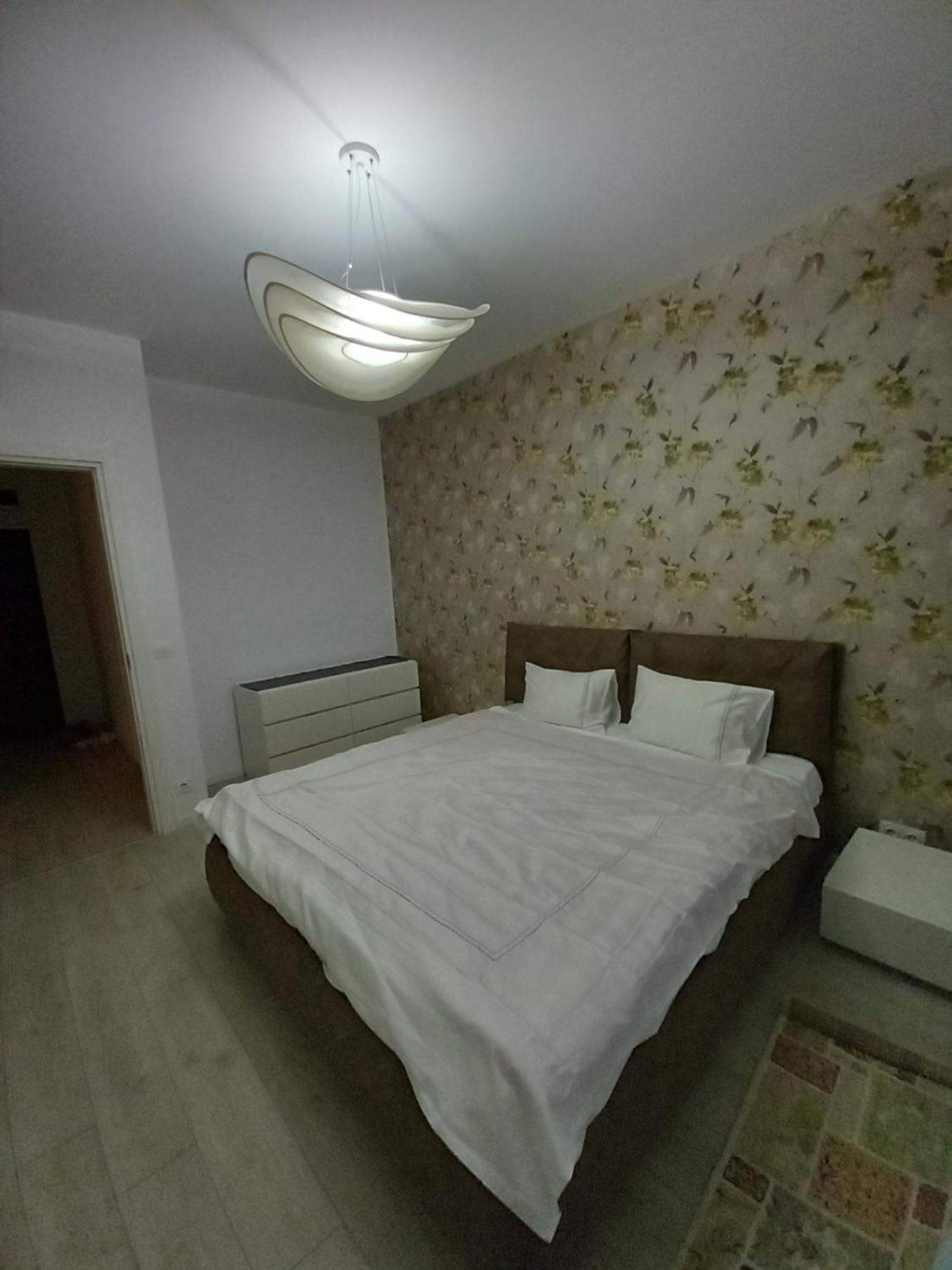 Herastrau Apartment Boekarest Buitenkant foto